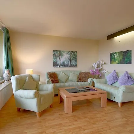 Apartment 570